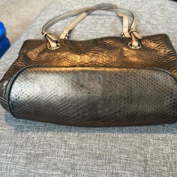 Michael Kors-Gold “Raven” Embossed Leather
Shoulder Bag, - Picture 4 of 11